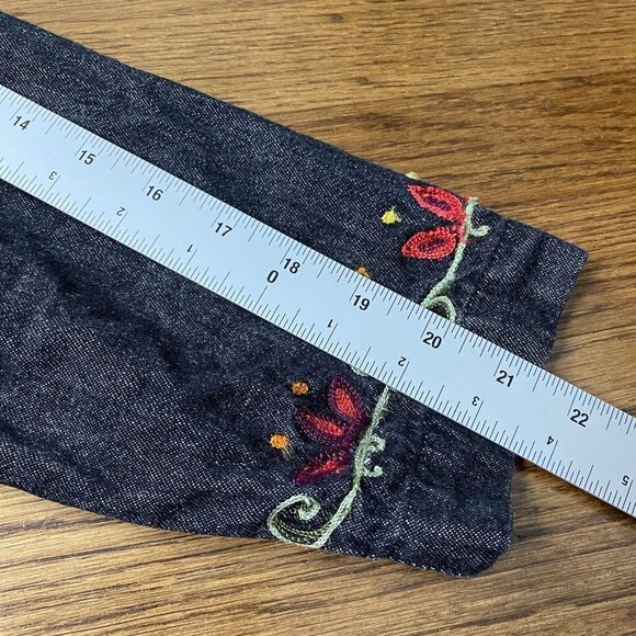 Shaver Lake Floral Embroidered Denim Jacket - Picture 11 of 12